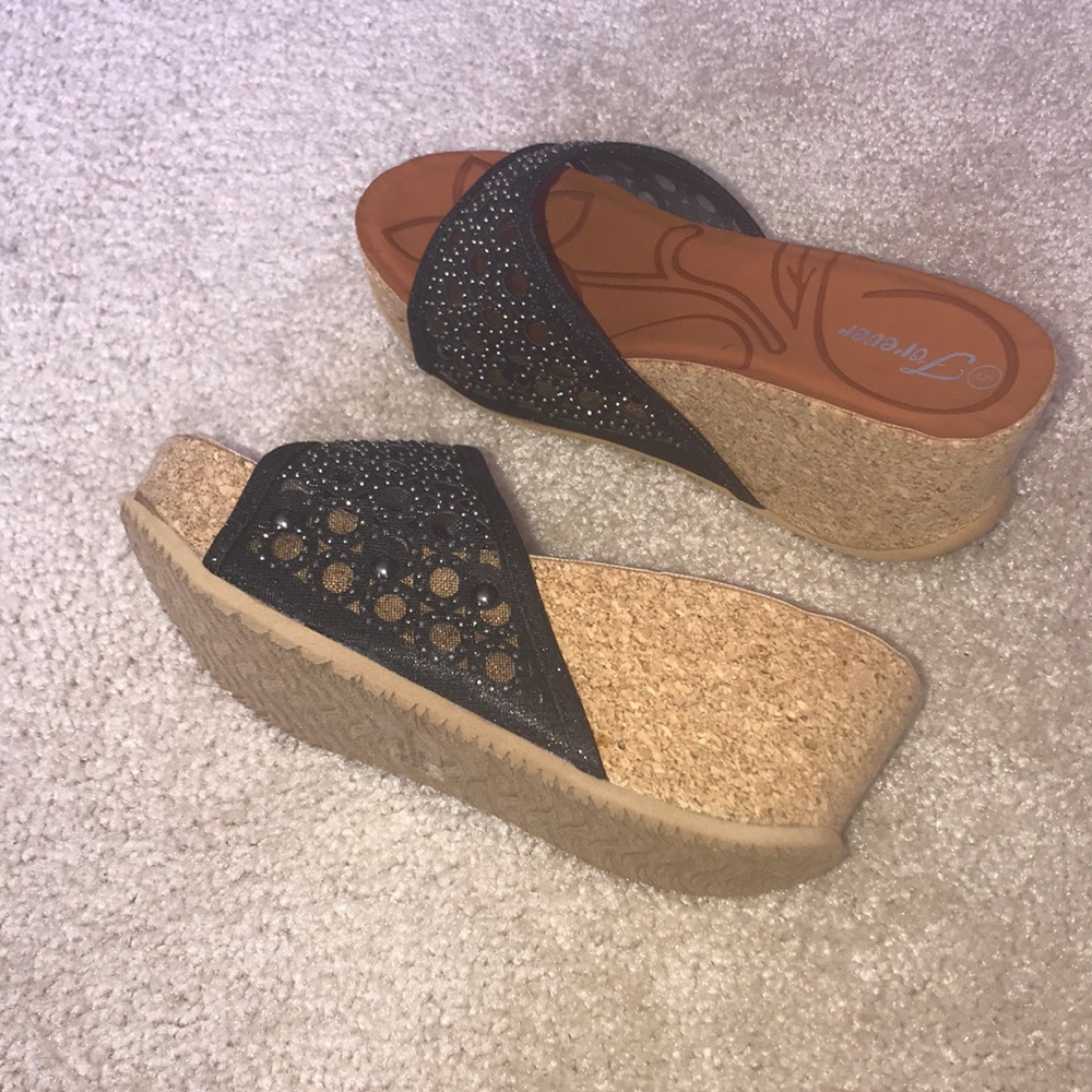 Cork wedge sandal size 5